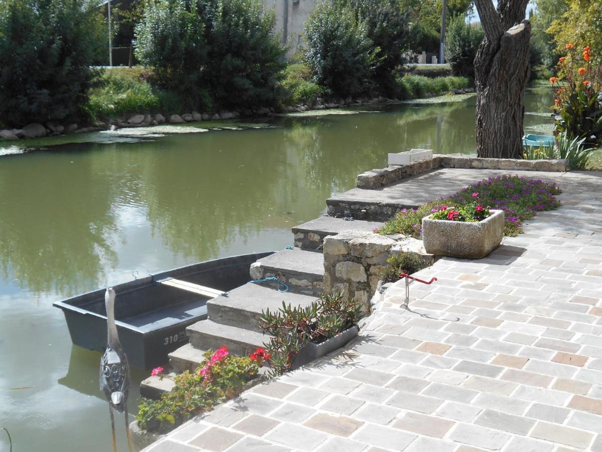 Marais Poitevin Bord Riviere Peche ,Barque, Velos, Wifi, Linge, Cheminee, Cuisine, Terrain De Boules La Taillee Zewnętrze zdjęcie